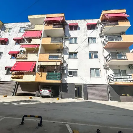 Genius 825 Inn Golem (Tirana)